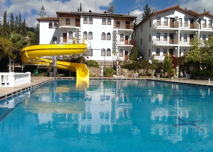 Hotel Silver Pine 3*